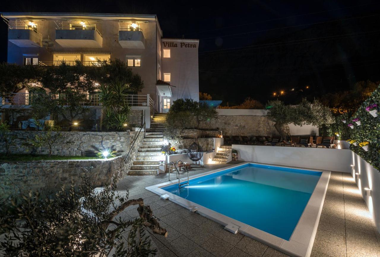 Villa Petra Apartment With Private Pool Makarská Exteriér fotografie
