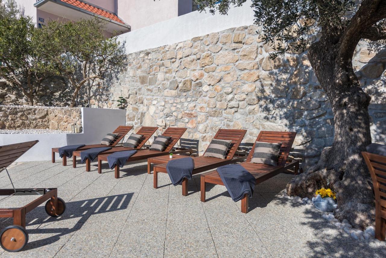 Villa Petra Apartment With Private Pool Makarská Exteriér fotografie